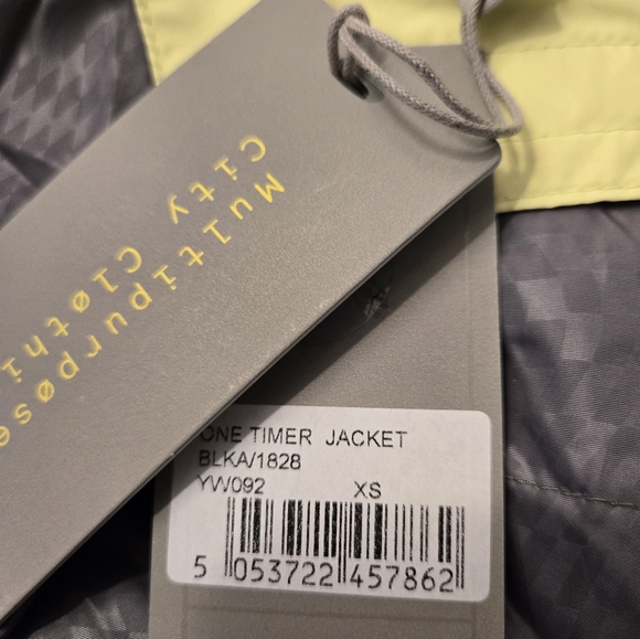Bench One Timer Jacket NWT - Picture 5 of 10